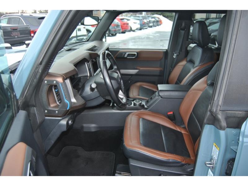 2022 Ford Bronco - Image 9