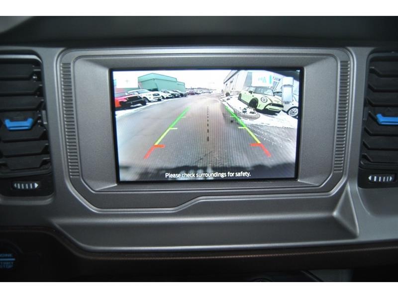 2022 Ford Bronco - Image 20