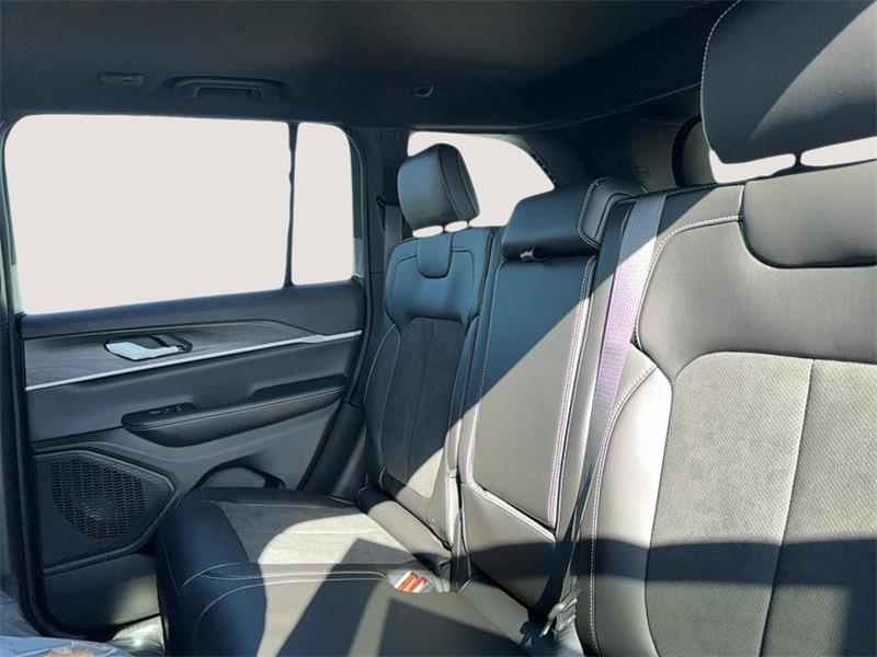 jeep Grand Cherokee 2026 - 11