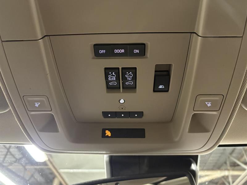 chevrolet Silverado 1500 2018 - 29
