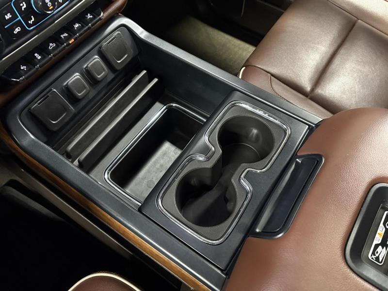 chevrolet Silverado 1500 2018 - 30