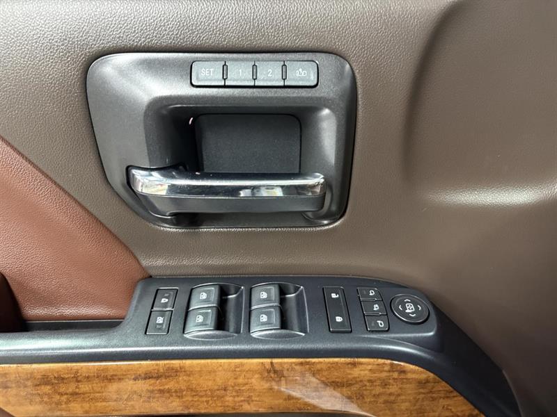 chevrolet Silverado 1500 2018 - 31