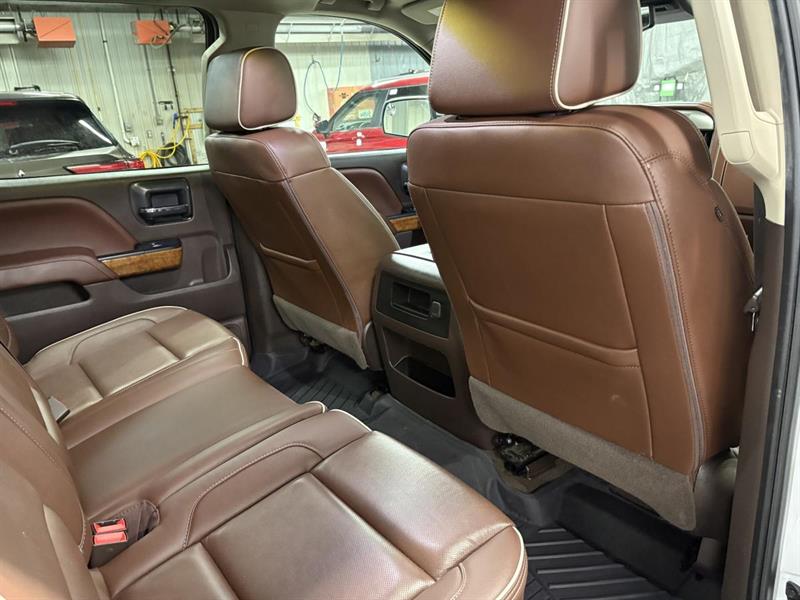 chevrolet Silverado 1500 2018 - 42