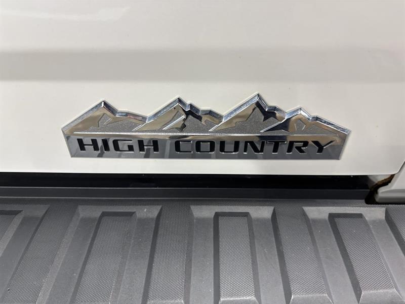 chevrolet Silverado 1500 2018 - 44