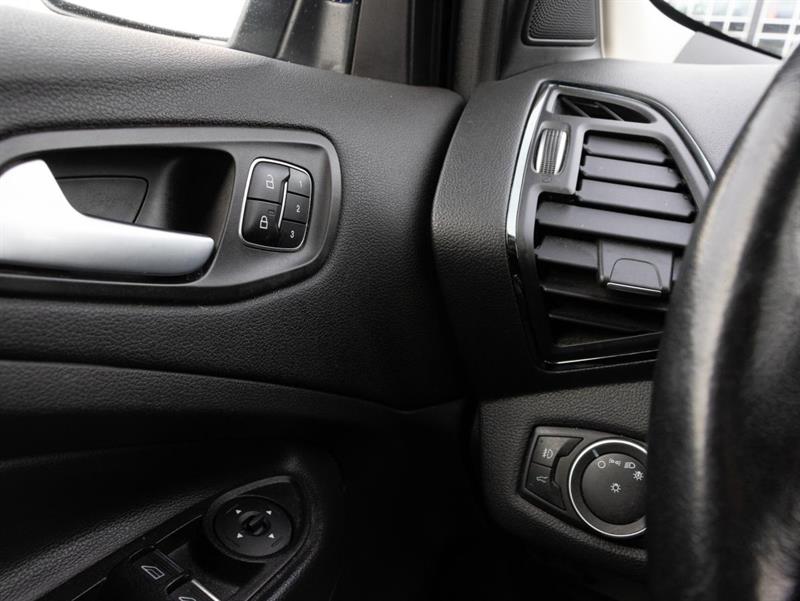 ford Escape 2018 - 13