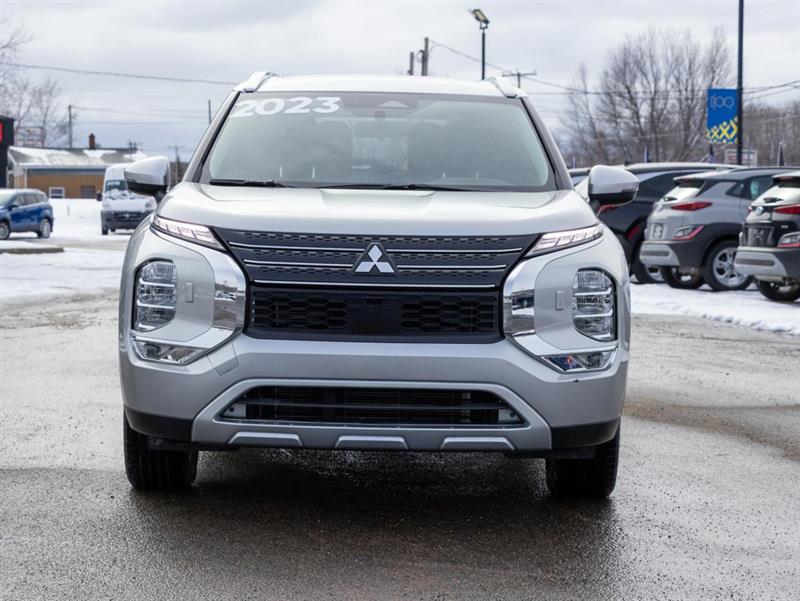 mitsubishi Outlander 2023 - 3