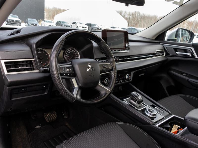mitsubishi Outlander 2023 - 10