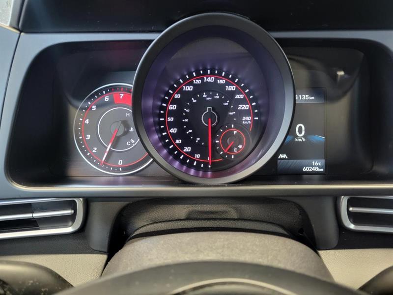 hyundai Elantra 2022 - 22