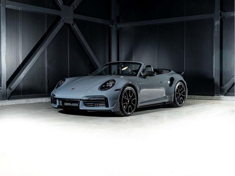 Porsche 911 Turbo S Cabriolet AWD