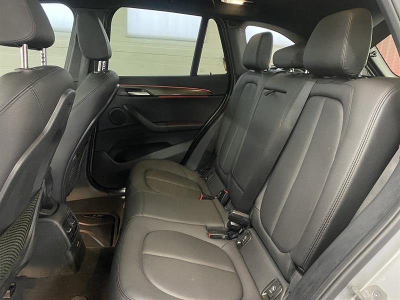 bmw X1 2021 - 18