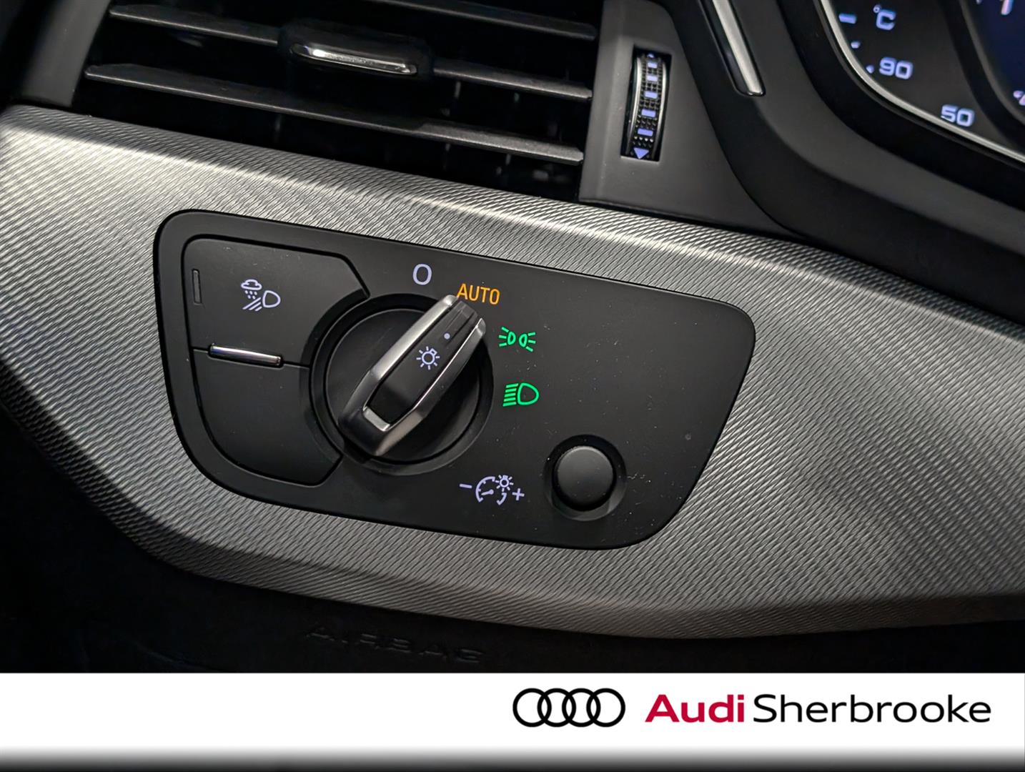 audi A4 2019 - 25