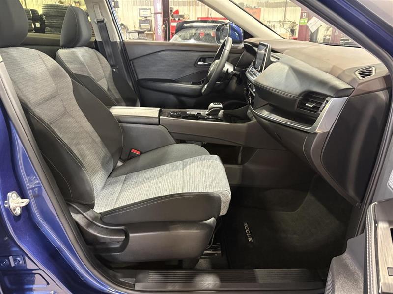 nissan Rogue 2023 - 26