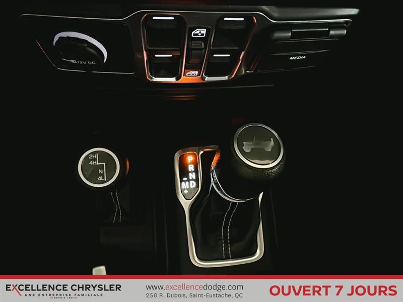 jeep Wrangler 4 Door 2023 - 16