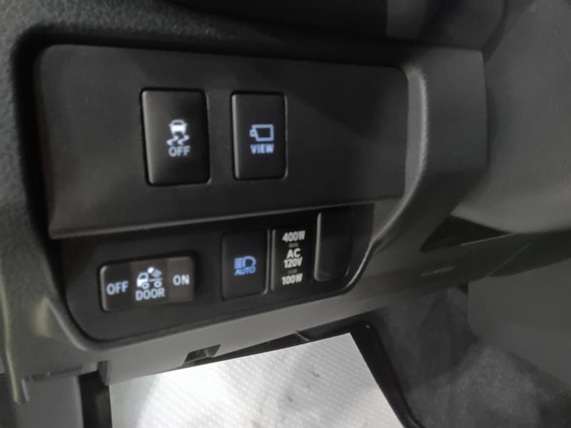 toyota Tacoma 2023 - 26
