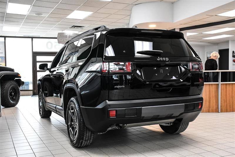 2026 Jeep Grand Cherokee - Image 4