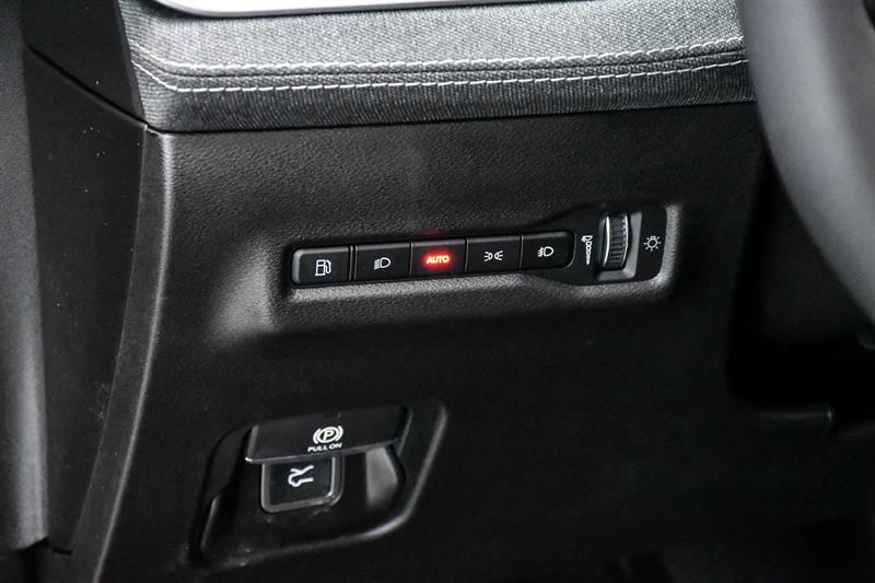 2026 Jeep Grand Cherokee - Image 11