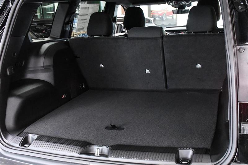 2026 Jeep Grand Cherokee - Image 20