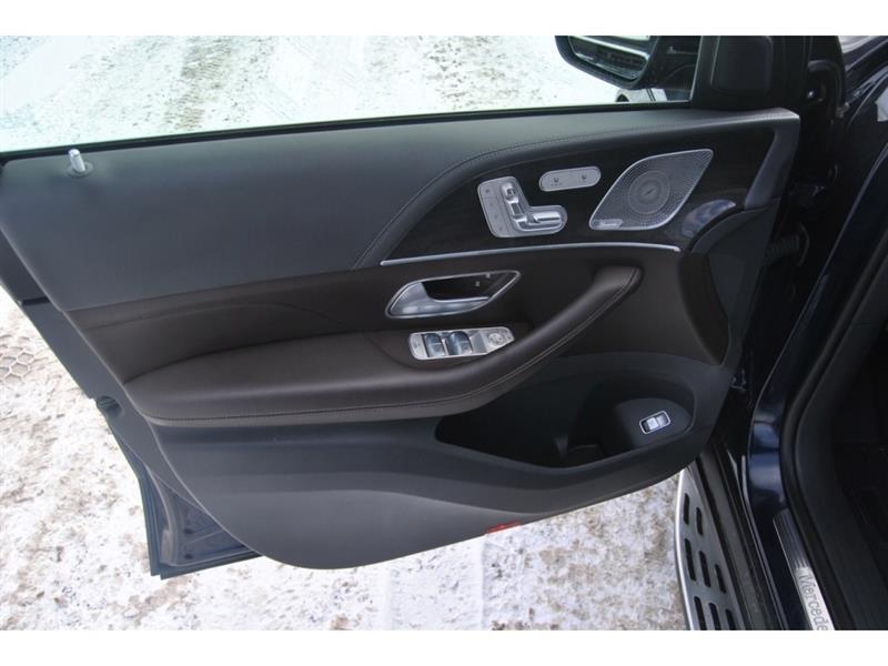 2020 Mercedes-Benz GLE - Image 12