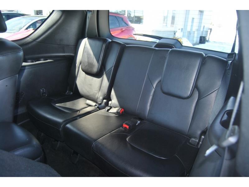 2023 Nissan Armada - Image 10