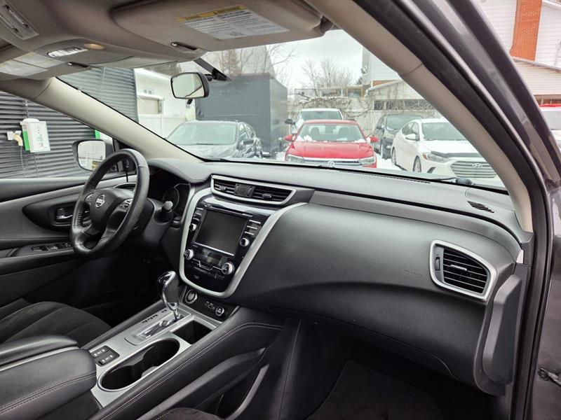 2019 Nissan Murano - Image 10