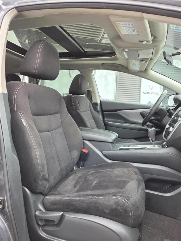 2019 Nissan Murano - Image 11