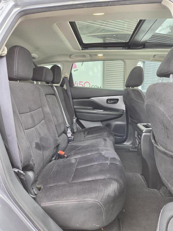 2019 Nissan Murano - Image 12