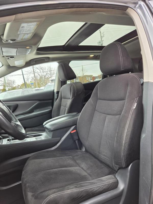 2019 Nissan Murano - Image 16