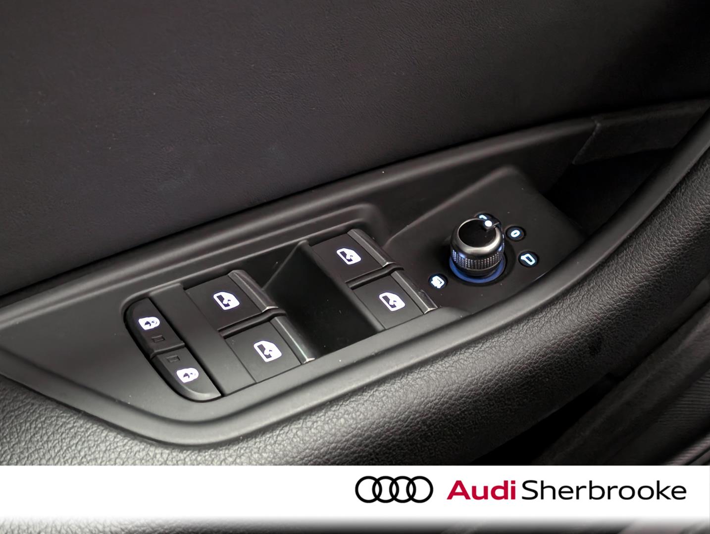 audi berline A4 2022 - 24