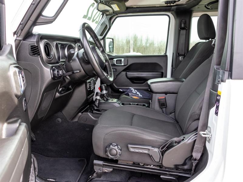 jeep Wrangler 2022 - 10