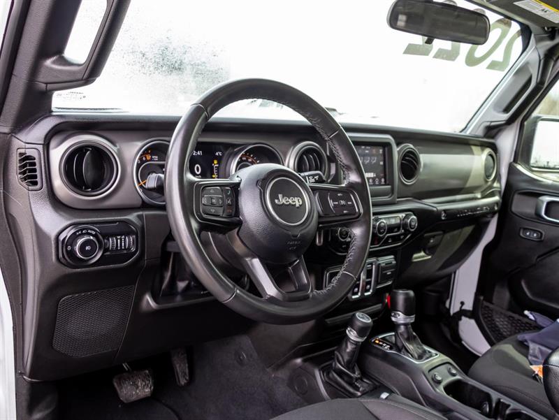jeep Wrangler 2022 - 11