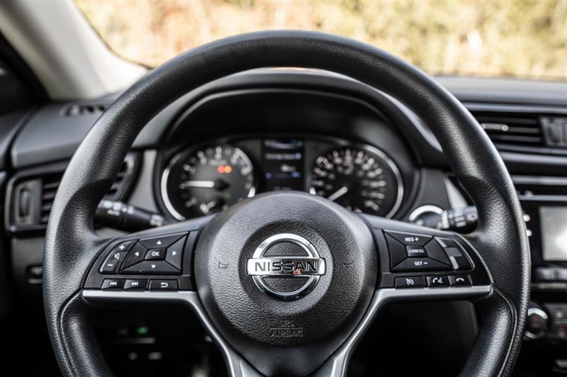 nissan Rogue 2017 - 18