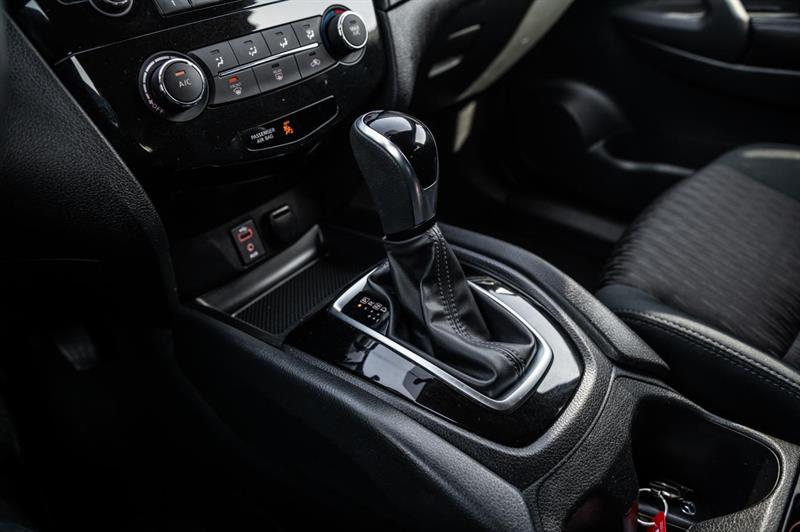 nissan Rogue 2017 - 25
