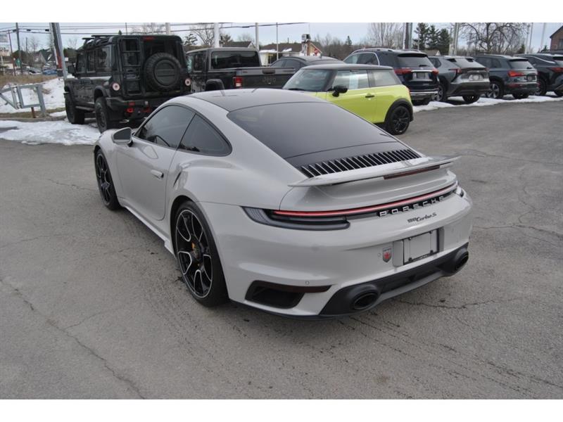 2023 Porsche 911 - Image 3