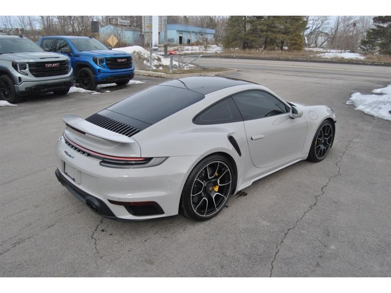 2023 Porsche 911 - Image 5