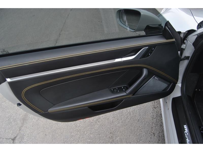 2023 Porsche 911 - Image 10