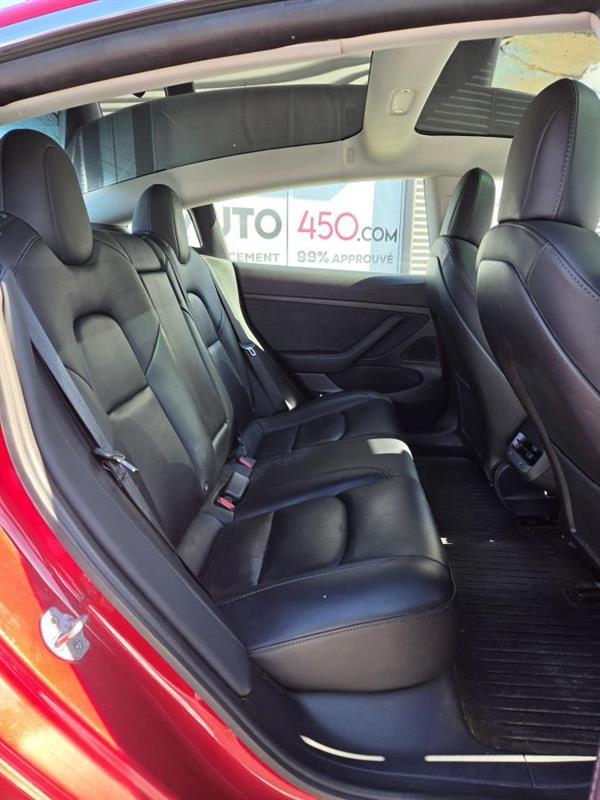 2020 Tesla Model 3 - Image 12