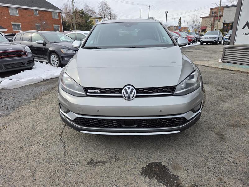 2017 Volkswagen Golf - Image 2