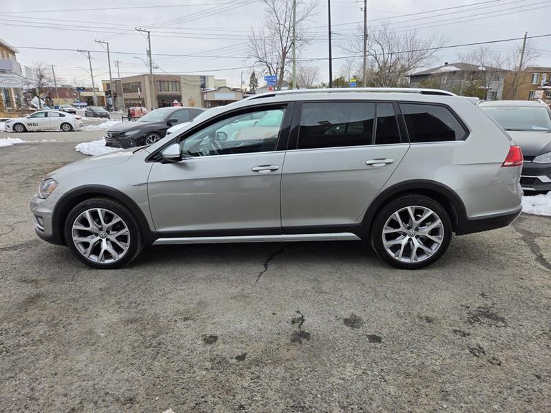 2017 Volkswagen Golf - Image 4