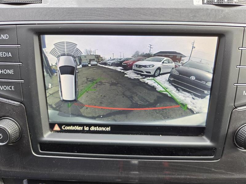 2017 Volkswagen Golf - Image 27