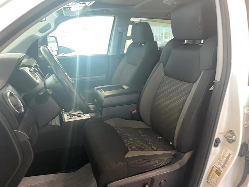 toyota Tundra 2021 - 9