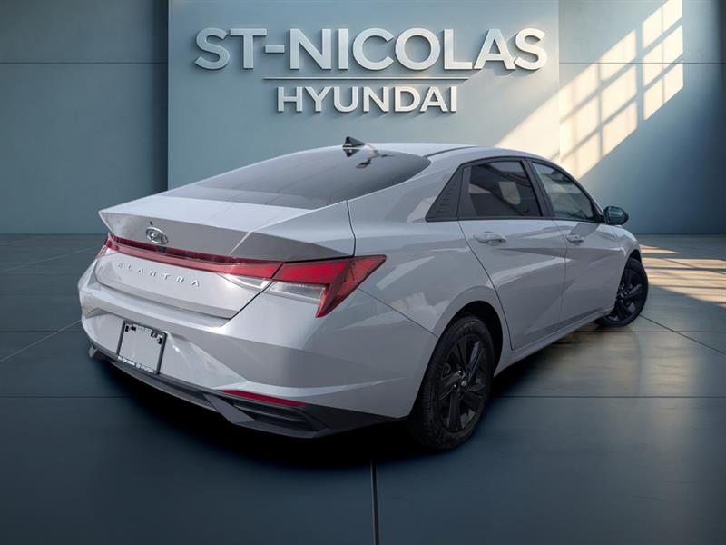 hyundai Elantra 2022 - 4