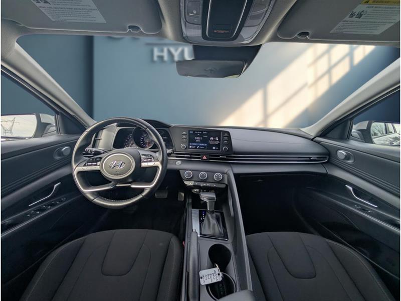 hyundai Elantra 2022 - 13