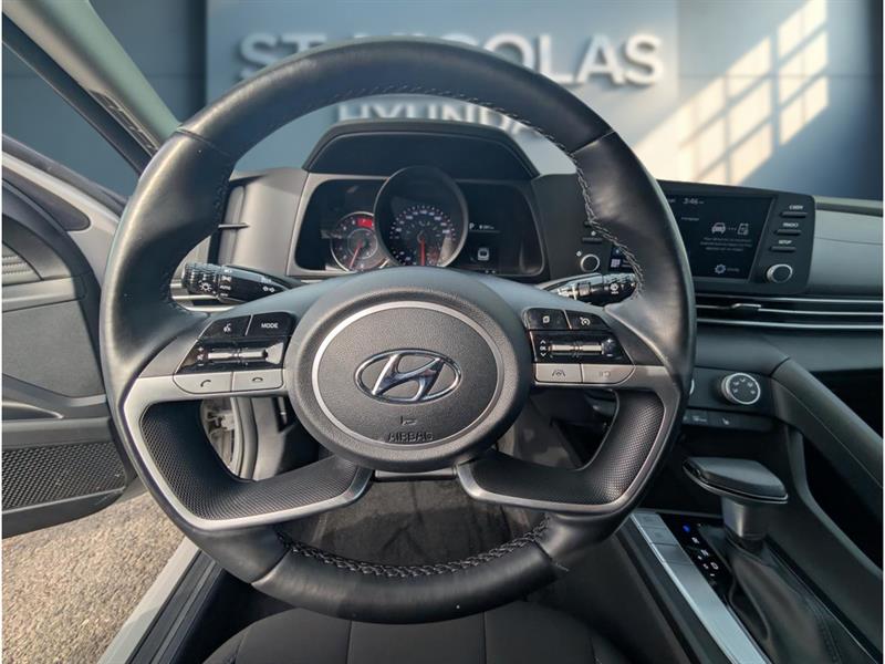 hyundai Elantra 2022 - 14