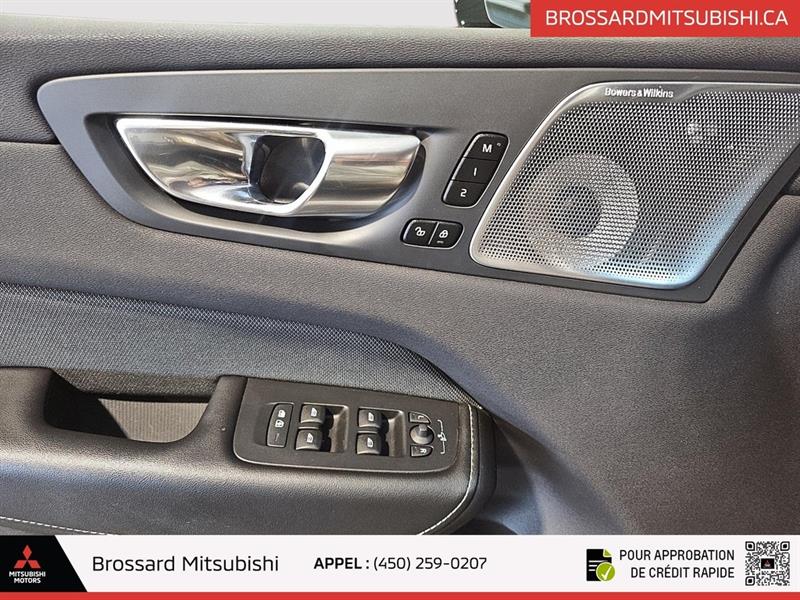 volvo XC60 2022 - 31