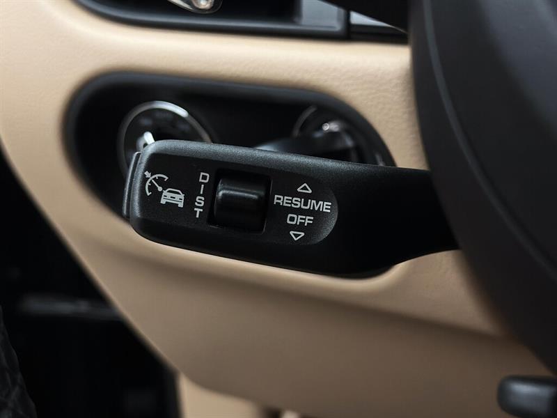 porsche Macan 2023 - 18