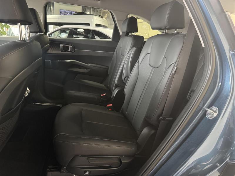 kia Sorento PHEV 2025 - 11
