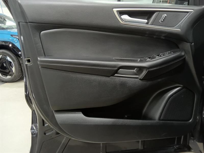 ford Edge 2022 - 17