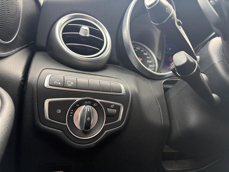 mercedes-benz GLC 2019 - 25