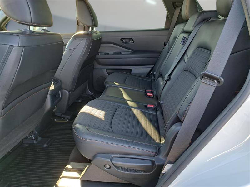 nissan Pathfinder 2024 - 10
