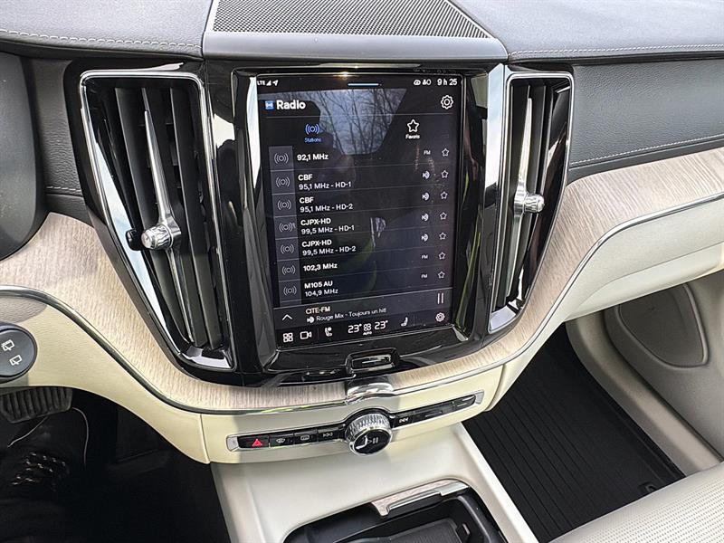 volvo XC60 2023 - 21